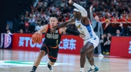 CBA半决赛：深圳力克广厦扳回一城
