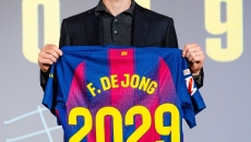 巴萨与荷兰球星德容续约至2029年