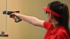 冠军会怂吗？不会。那就打吧！