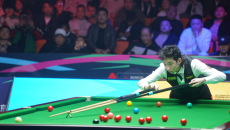 中国“黑马”吴宜泽夺得斯诺克国锦赛冠军