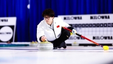 冰壶奥运落选赛 | 中国队混双组合迎“开门红”