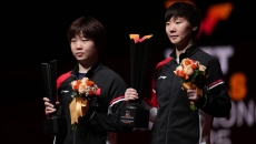 WTT香港总决赛收官 张本智和、王曼昱分获男、女单冠军