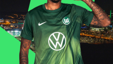 德甲俱乐部沃尔夫斯堡签下22岁巴西后卫克莱顿