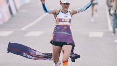 张德顺刷新中国女子10公里路跑最好成绩