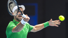 澳网综合：张帅晋级女双四强 焦科维奇、辛纳会师半决赛