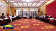 吴晓军与北京语言大学校长段鹏一行座谈