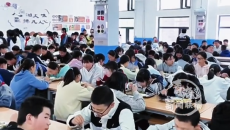 近万名学生吃上热乎午餐 青海西宁湟源县14所学校实现校内热餐全覆盖
