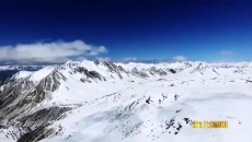 岗什卡雪峰景区被确定为国家AAA级旅游景区