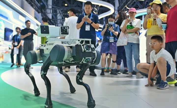 团结才能共赢 携手方可共进——中国以高水平对外开放为世界经济注入暖流