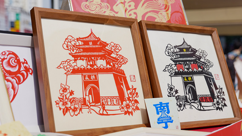 新春走基层丨非遗“潮”起来 年味才够“桂”