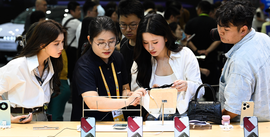 第六届中国国际消费品博览会举办