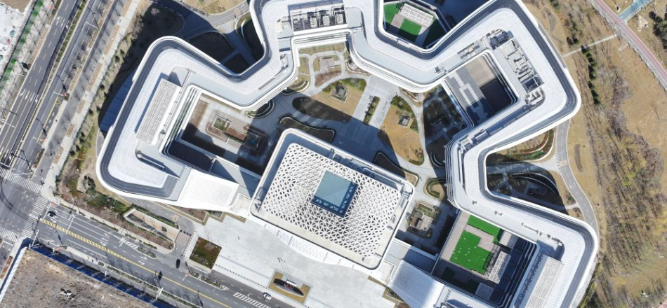 白洋淀畔建设创新高地——雄安新区标志性未来产业成长记